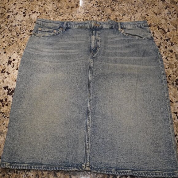 Ralph Lauren Denim Skirt Size 18W - Picture 2 of 3